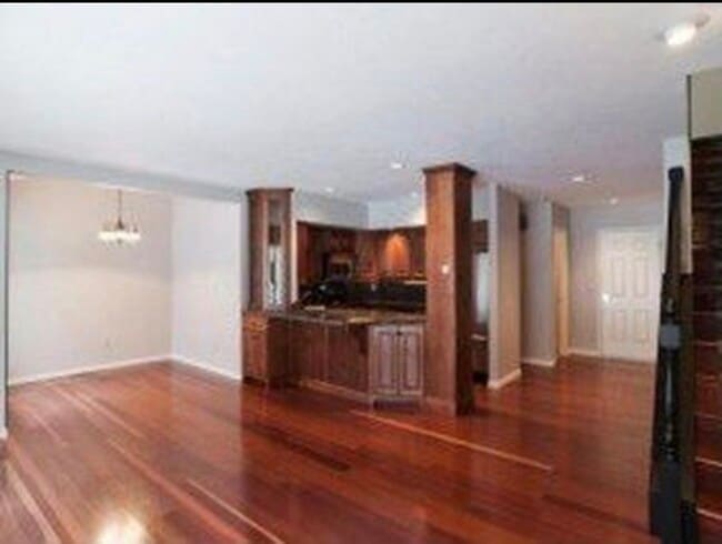 Photo - 1715 Darling St Unit #3
