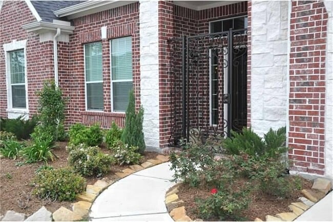 Photo - 8161 Tranquil Lake Way