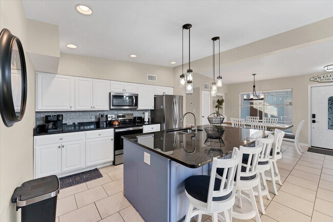 Photo - 2408 Colgate Ave