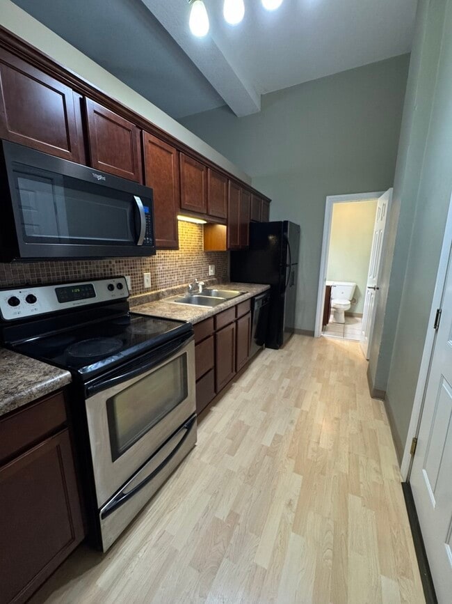 Photo - 1809 2nd Ave