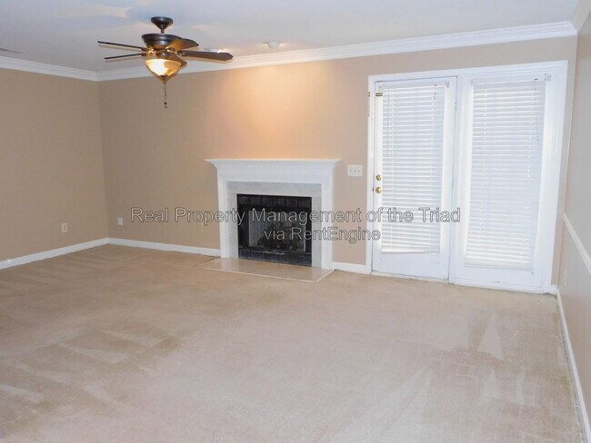 Photo - 12 Cedar Knoll Dr