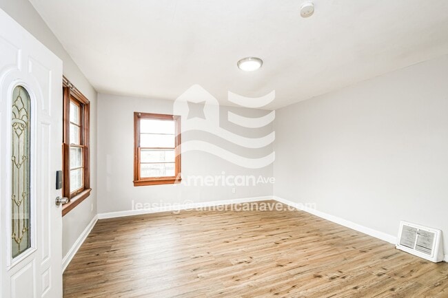 Photo - 1143 Charbonier Rd