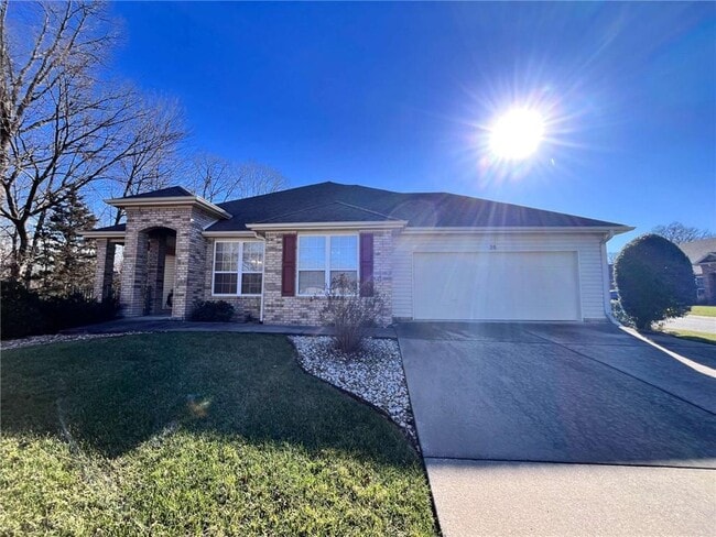 Photo - 28 Highland Pkwy