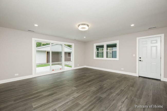 Photo - 1828 Idlewild Ln