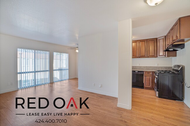 Incredible One Bedroom with Central Heat ... - Incredible  One Bedroom with Central Heat ... Unidad 379 Rental