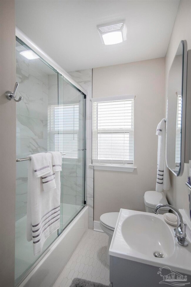 Photo - 3081 N 16th Ave