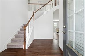 Photo - 760 Oakmont Trce