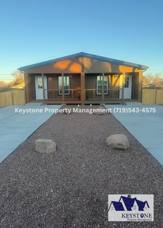 Building Photo - 632/634 Edna Lane Unit 632