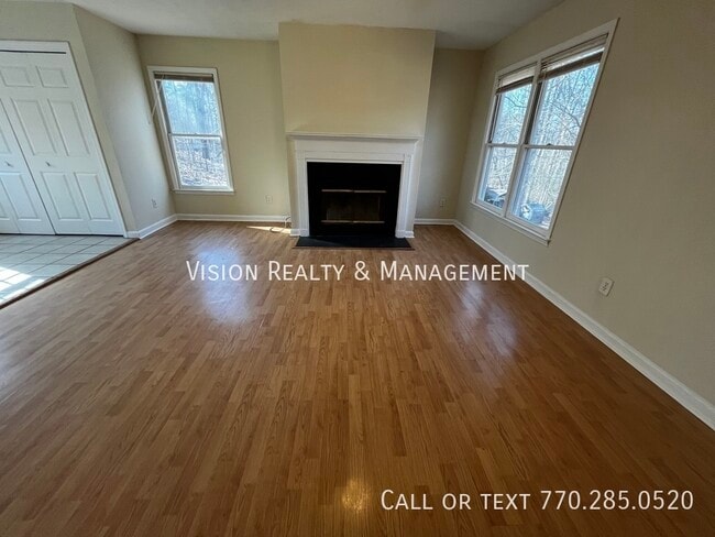 Photo - 218 Poplar Point Dr