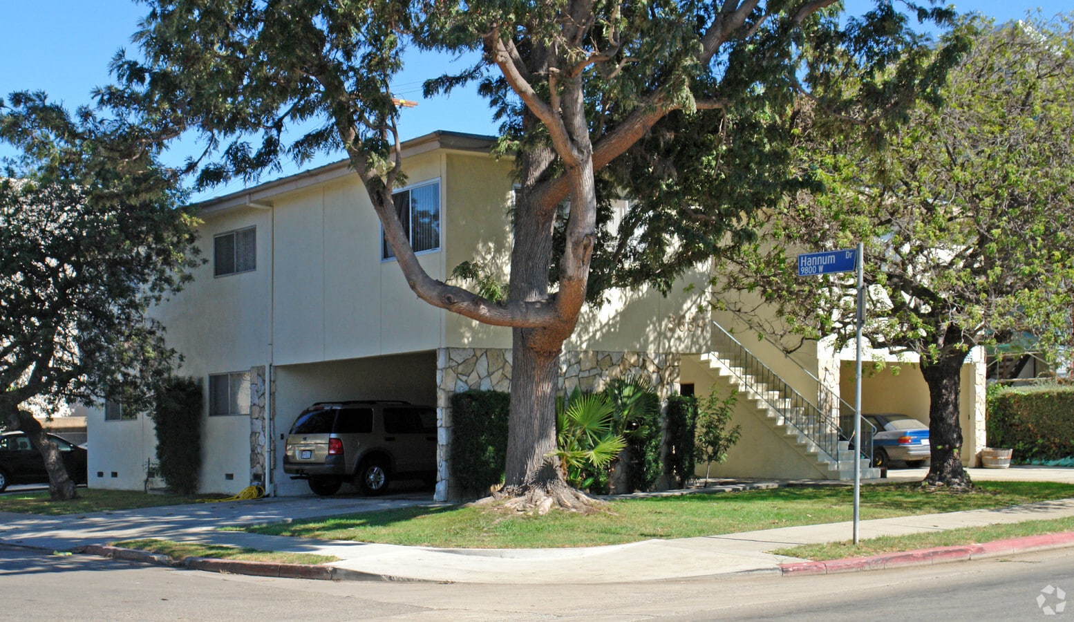 Photo - 3634 Hughes Ave