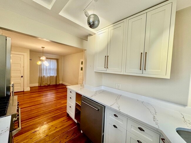 Photo - 66 Oak St Unit 2