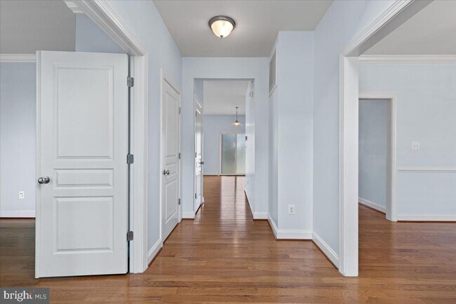 Photo - 23650 Coventry Dr