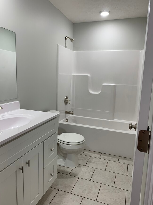 Photo - 152 School Side Dr Unit 152a School Side Dr.