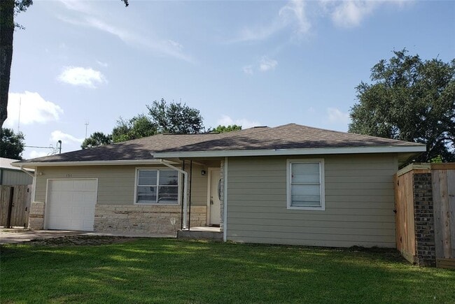 Photo - 1711 Court Rd Casa