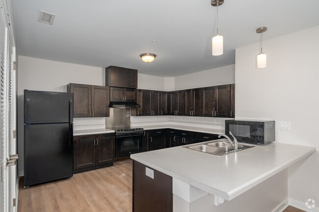 3BR, 2BA - 1,113SF - Kitchen - Churchview Garden Homes