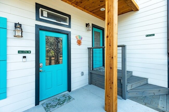 Photo - 2827 Avenue Q