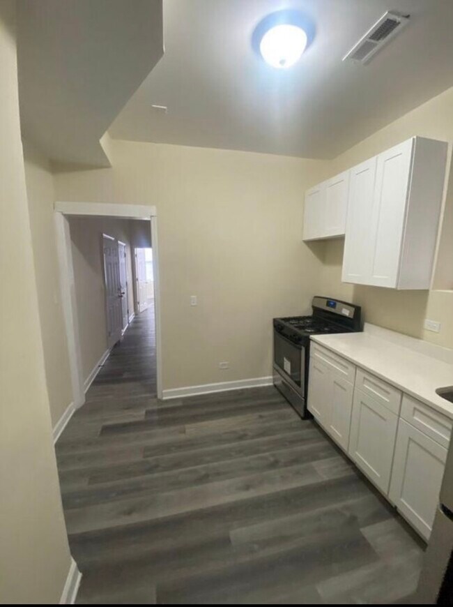 Photo - 1434 W Flournoy St Unit 1F