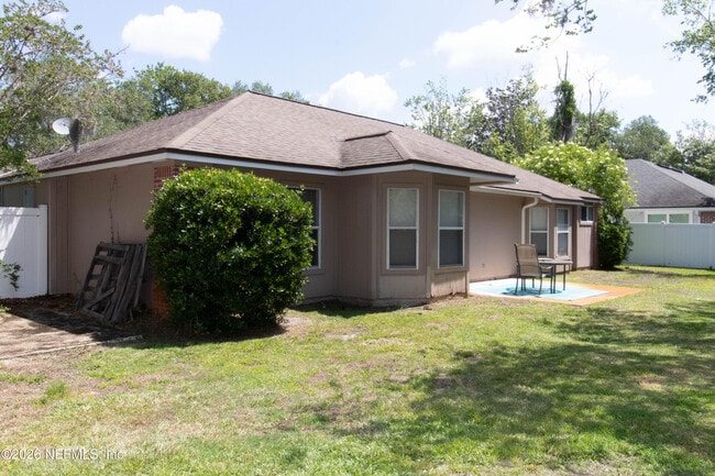 Photo - 236 Clover Ct