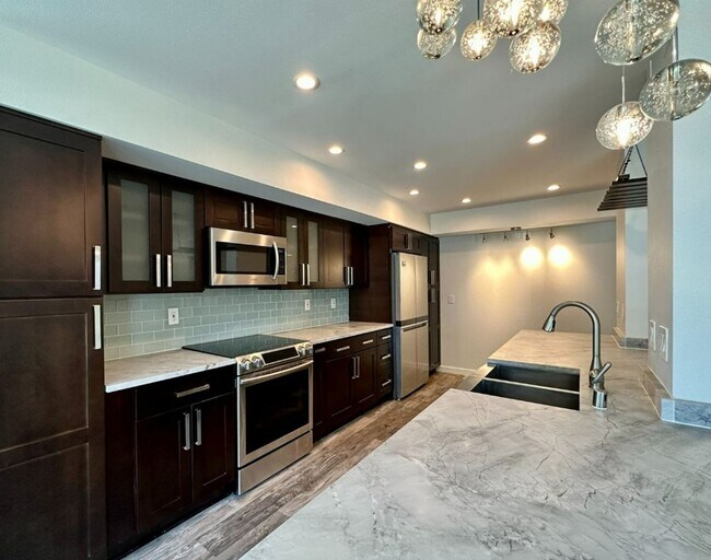 Photo - 2bd/1.75ba Kirkland Condo Unidad 103