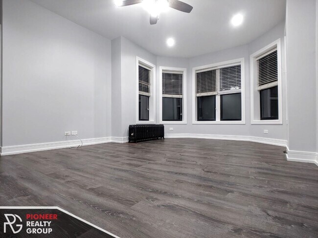 Photo - 6115 N Winthrop Ave Unidad 2