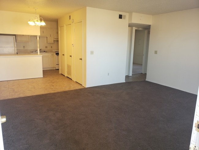 Photo - Campus North Apartments