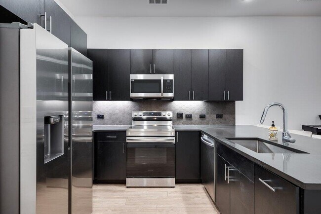 Photo - 4801 Springdale Rd Unidad 2107