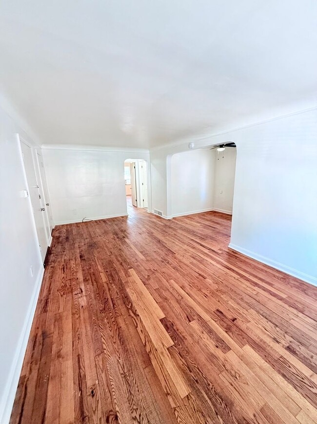 1643 Anita Pl Unit 1