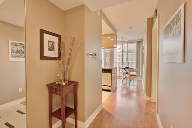 Photo - 1300 Pacific Blvd Unit ID1345528P