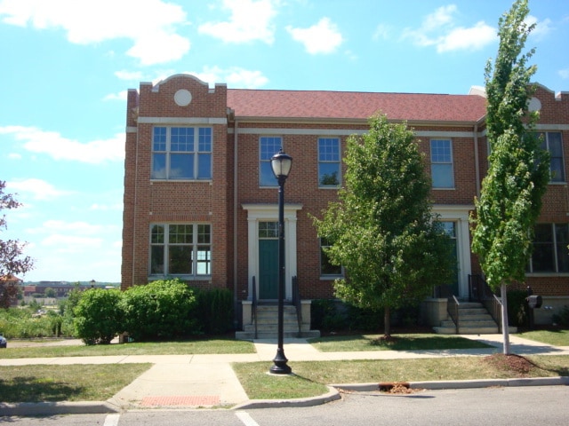 Photo - 201 W Mishawaka Ave Townhome