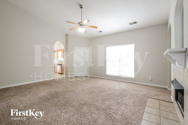 Photo - 4872 Longmeadow Dr