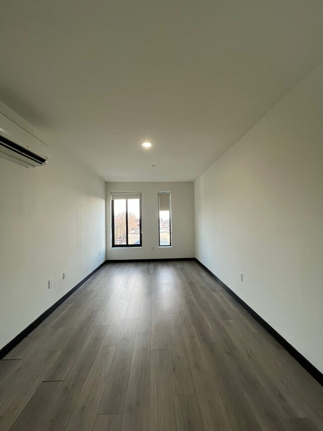 Photo - 166 Martin Luther King Jr Dr Unit 401