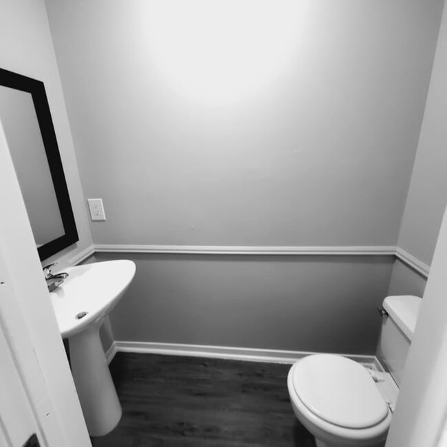 Photo - 140 S Las Vegas Trail