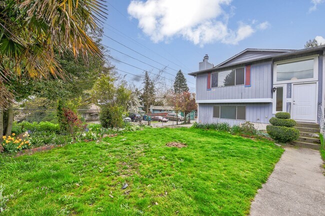 Charming 4 Bedroom 2 Bath single family ho... - Charming 4 Bedroom 2 Bath single family ho... Casa