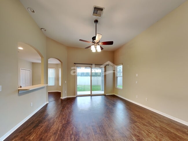 Photo - 4840 Windingbrook Trail