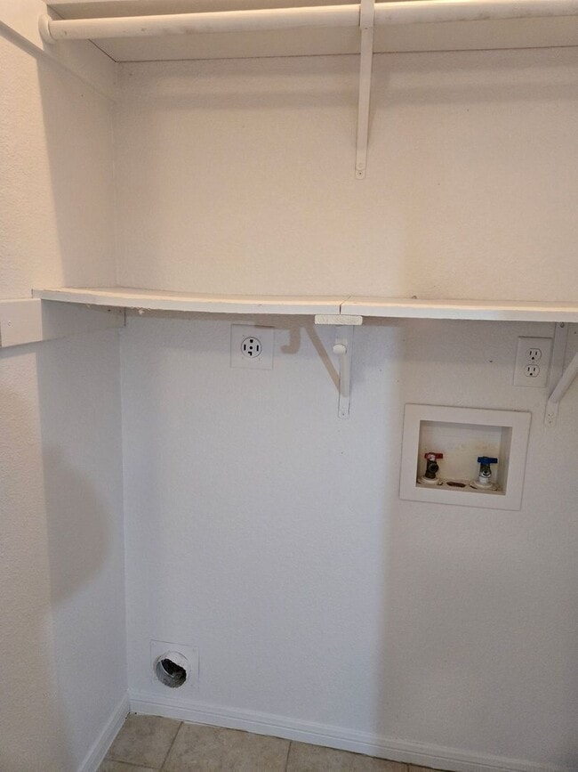 Photo - 506 Primrose Dr Unit B