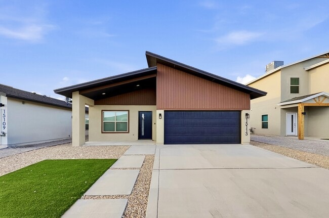 Building Photo - 15113 Ambition Ave