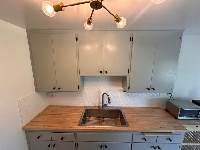 Photo - 3877 Howe St Unit 302