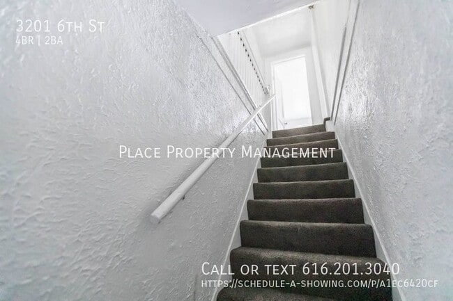 Photo - 3201 6th St