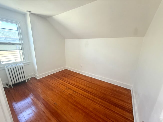 Photo - 228 Saratoga St Unit 5