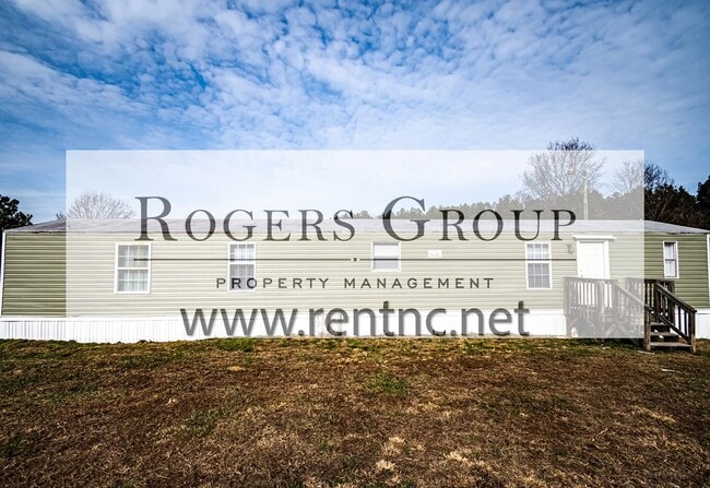 Building Photo - 15 Freedom Ln