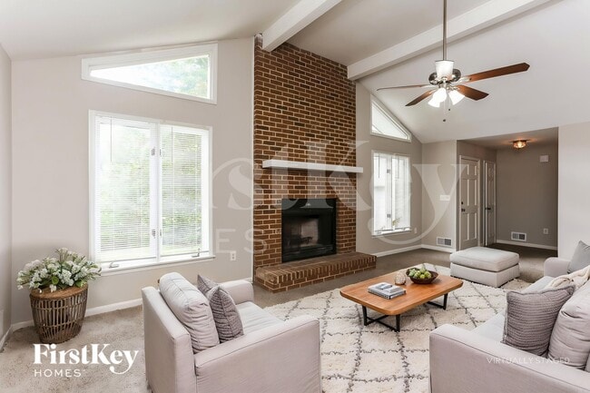 4275 Red Fox Trail