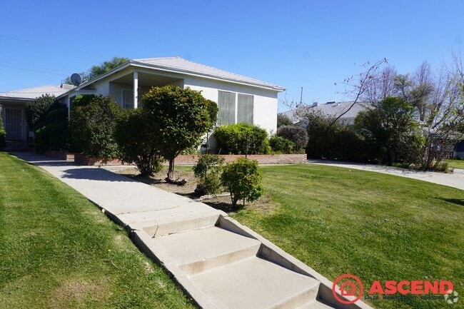 Building Photo - 1906 Carrere St Unit 1 Rental