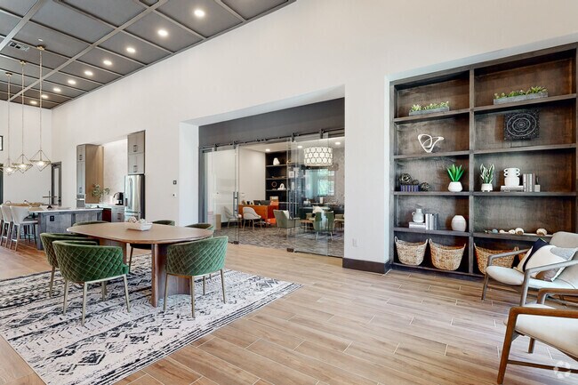 Leasing office & clubroom