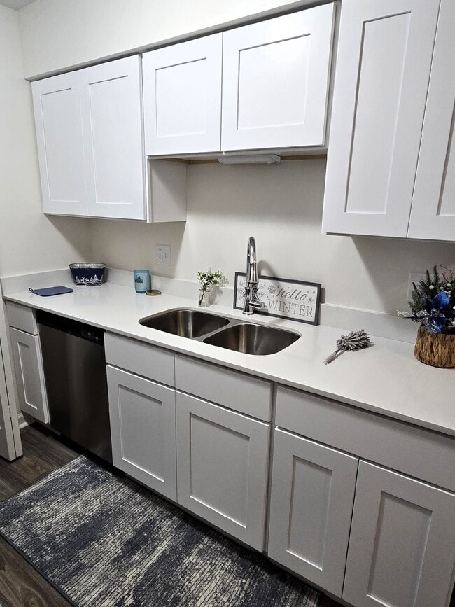 Upgraded 1 Bedroom