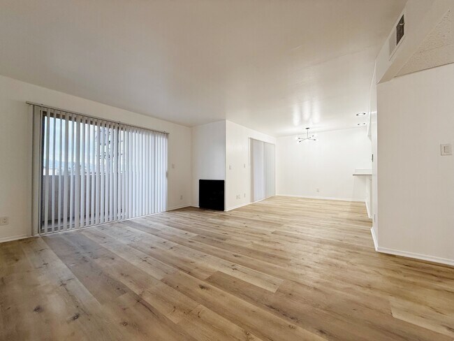 Alcott Apartments