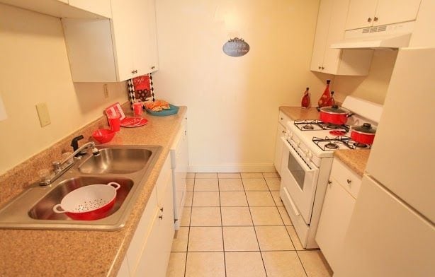 Cocina - 2600 Old Hapeville Rd