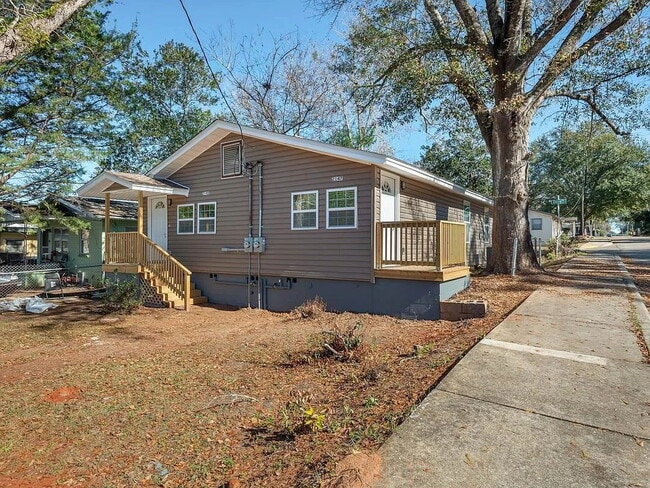 Photo - Affordable and Renovated 2/1!