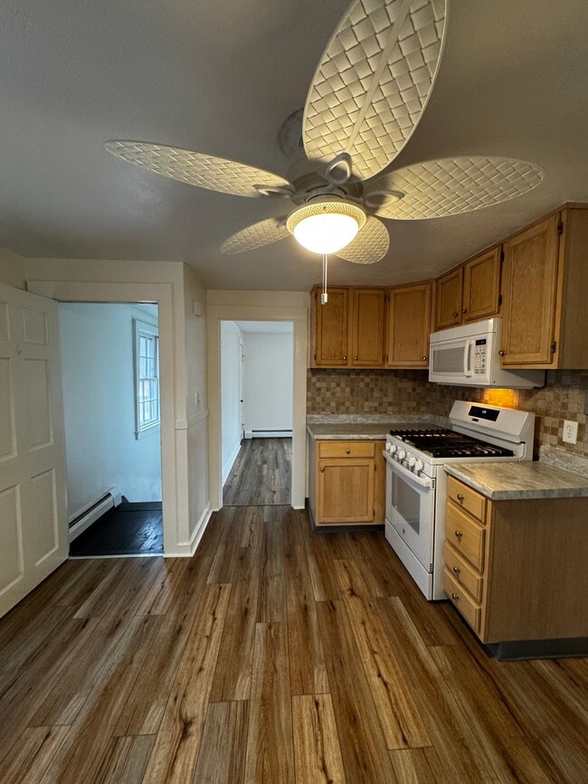 Photo - 1284 Slater Rd