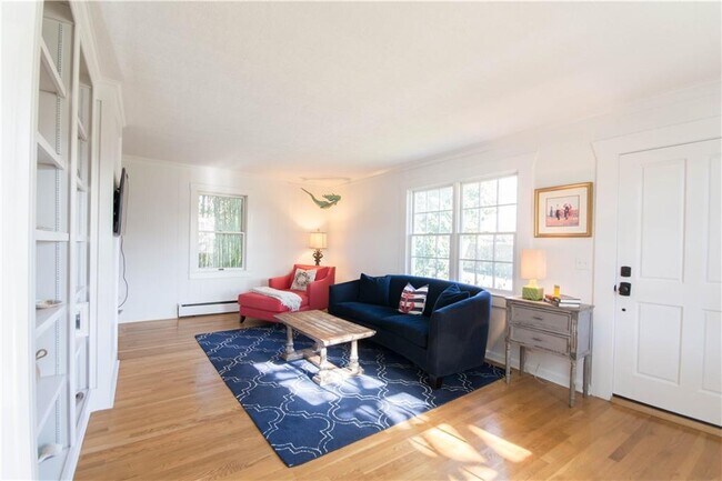 Photo - 150 Kane Ave