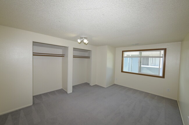 Photo - 1224 46th Pl SE